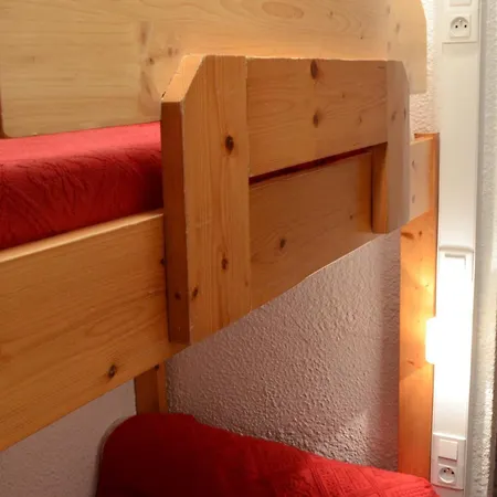 Apartment - 2 Pieces, 5 Pers, Balcon, Parking, Proche Remontees, Expose Sud/ouest - Fr-1-676-83